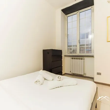 Aquarium 4' | 1br | Wi-fi By Tilo Genova